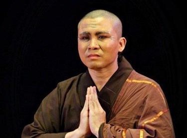 Hết mình cho từng vai diễn 
