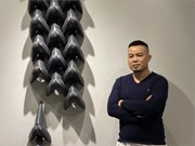 Nhà điêu khắc Lê Anh Vũ: Người kết nối, lan toả tình yêu gốm
