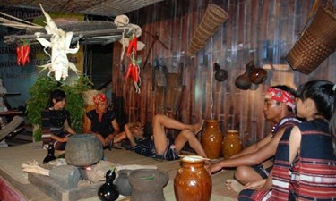 Nhà nghiên cứu Nguyễn Tiến Dũng: Đam mê, tâm huyết với văn hóa Tây Nguyên