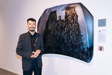Triển lãm tác phẩm đoạt giải cuộc thi “UOB Painting of the year” năm đầu tiên tại Việt Nam

