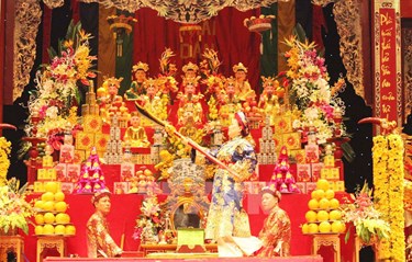 Diễn xướng dân gian: Nguồn cảm hứng cho sân khấu kịch hát dân tộc 