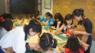 Sáng tạo ví da handmade cùng shop thủ công DIY BOX